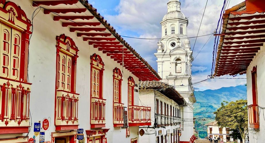 Katholieke kerk Salamina Katholieke kerk Salamina